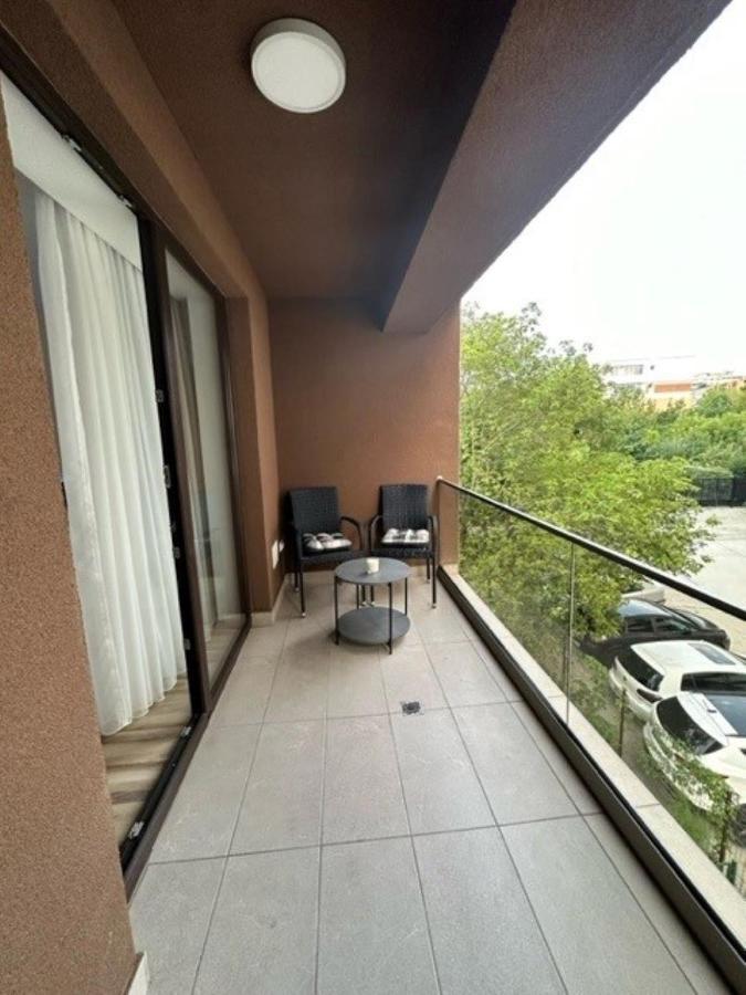 Escape Lounge Lägenhet Craiova Exteriör bild